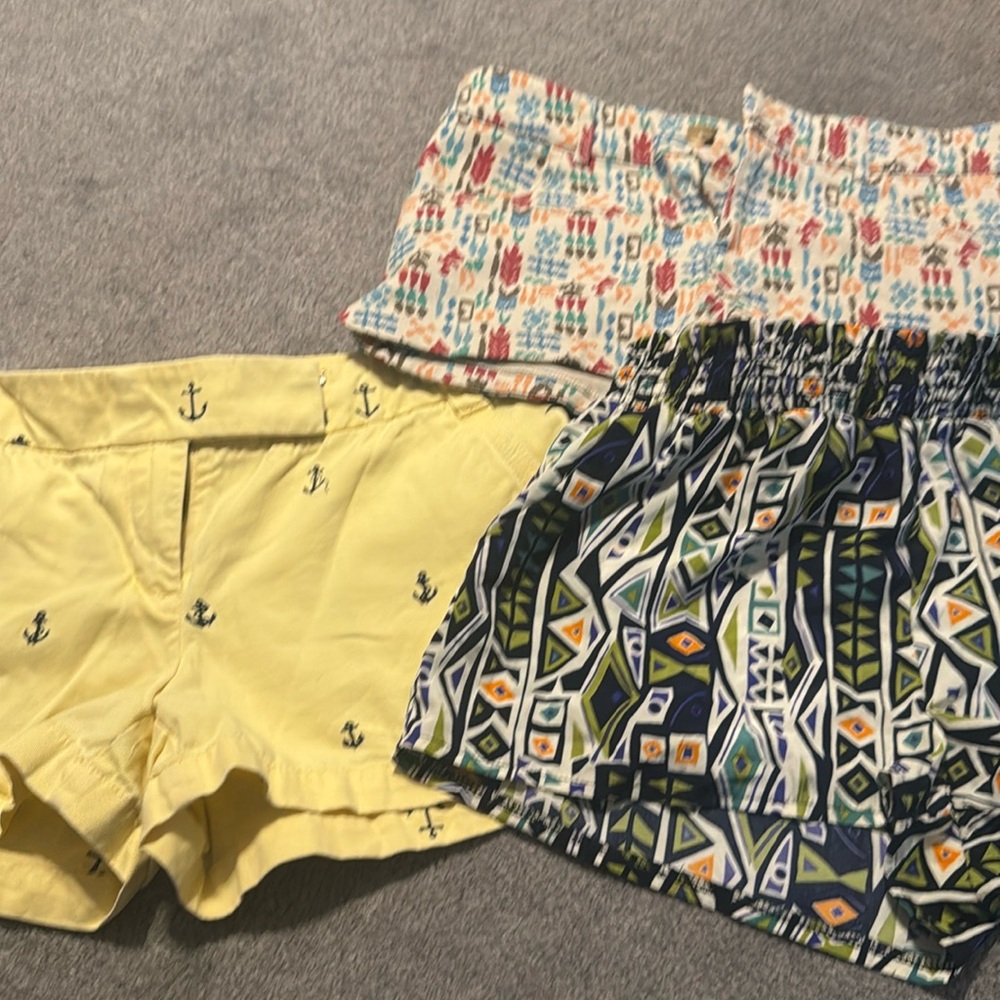Lot of Women’s Size 8 Shorts